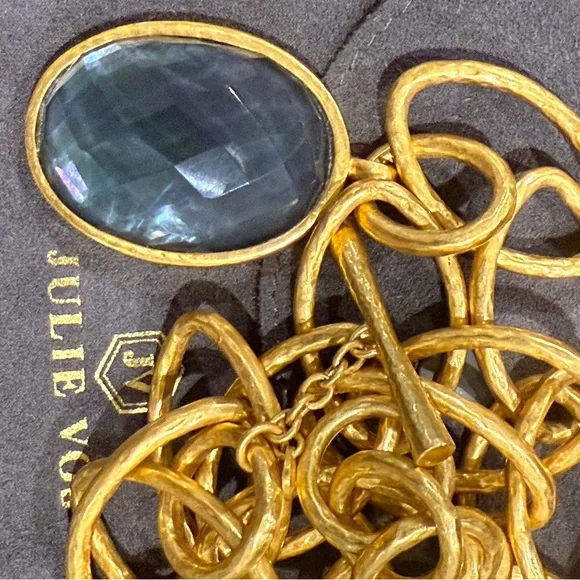 Julie Vos Fleur De Lis Iridescent Charcoal Blue Statement Necklace - Picture 5 of 7